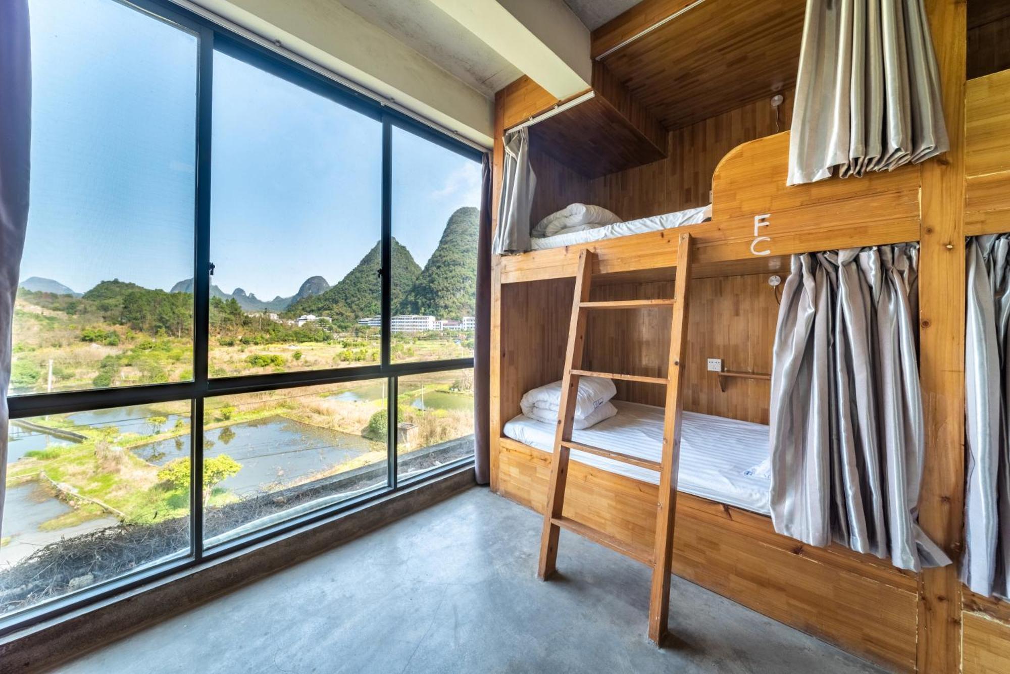 Yangshuo Sudder Street Guesthouse Номер фото