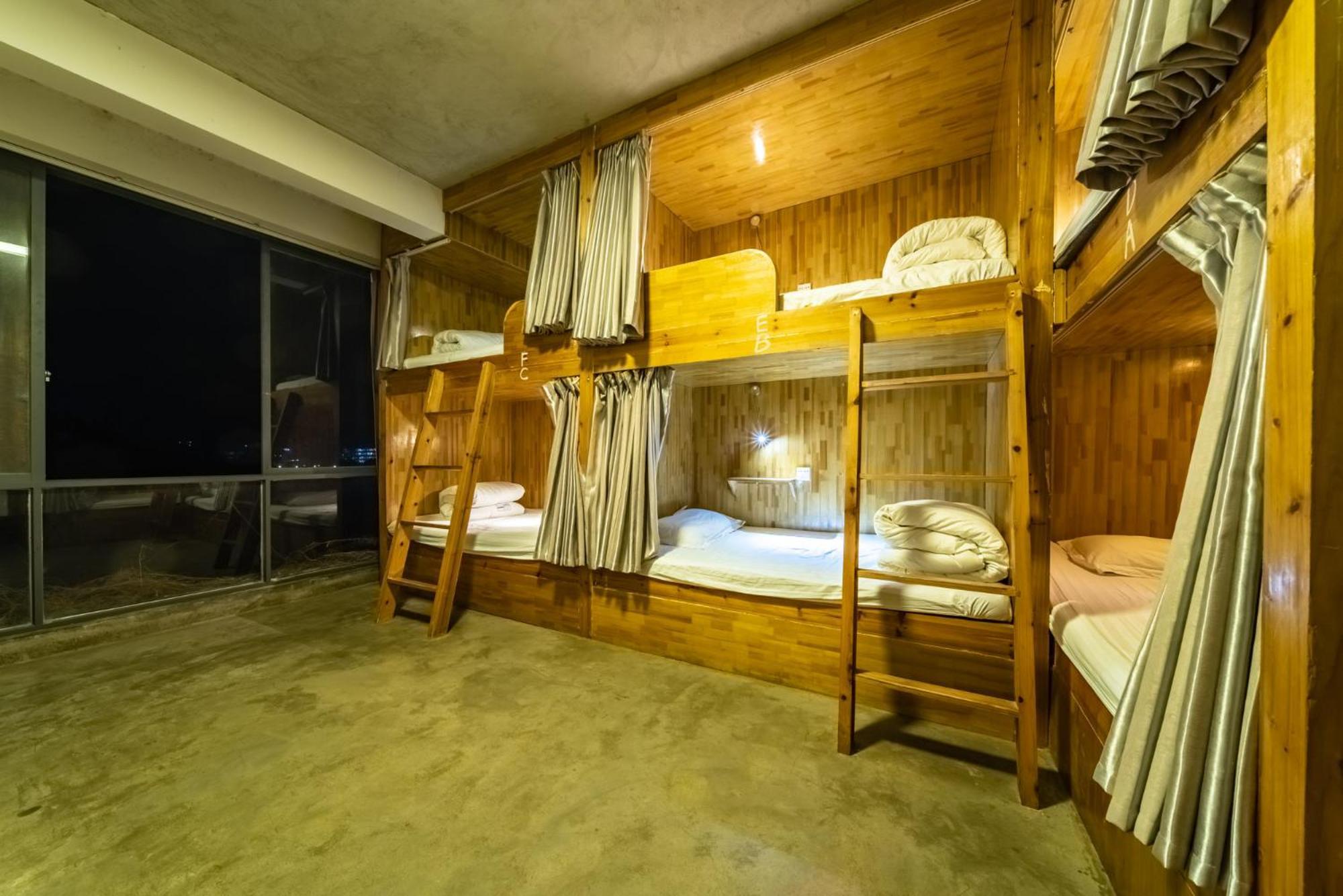 Yangshuo Sudder Street Guesthouse Номер фото