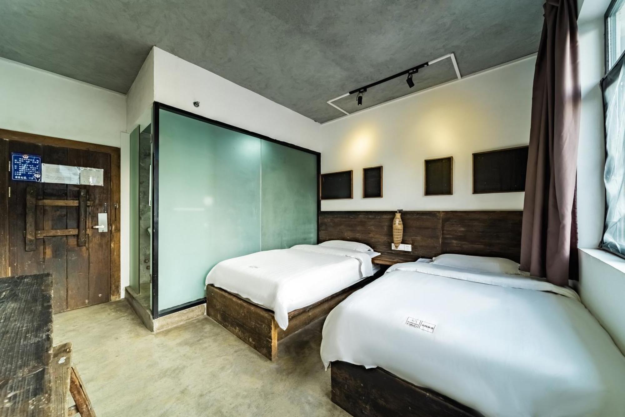 Yangshuo Sudder Street Guesthouse Номер фото